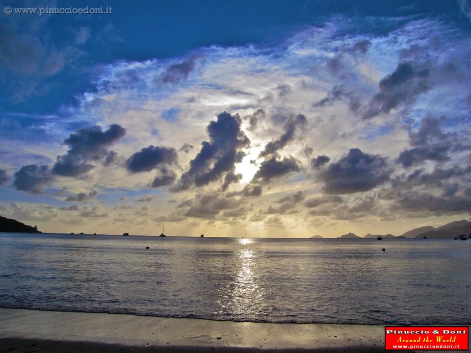 SEYCHELLES - 673 - Mahe, Anse La Mouche.jpg